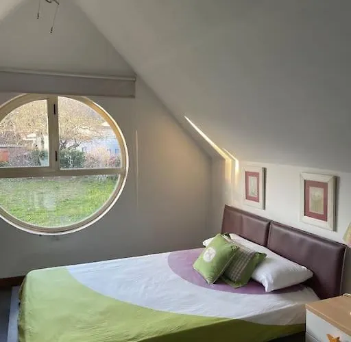 Punta Salera House & Σπίτι διακοπών Pobra Do Caraminal